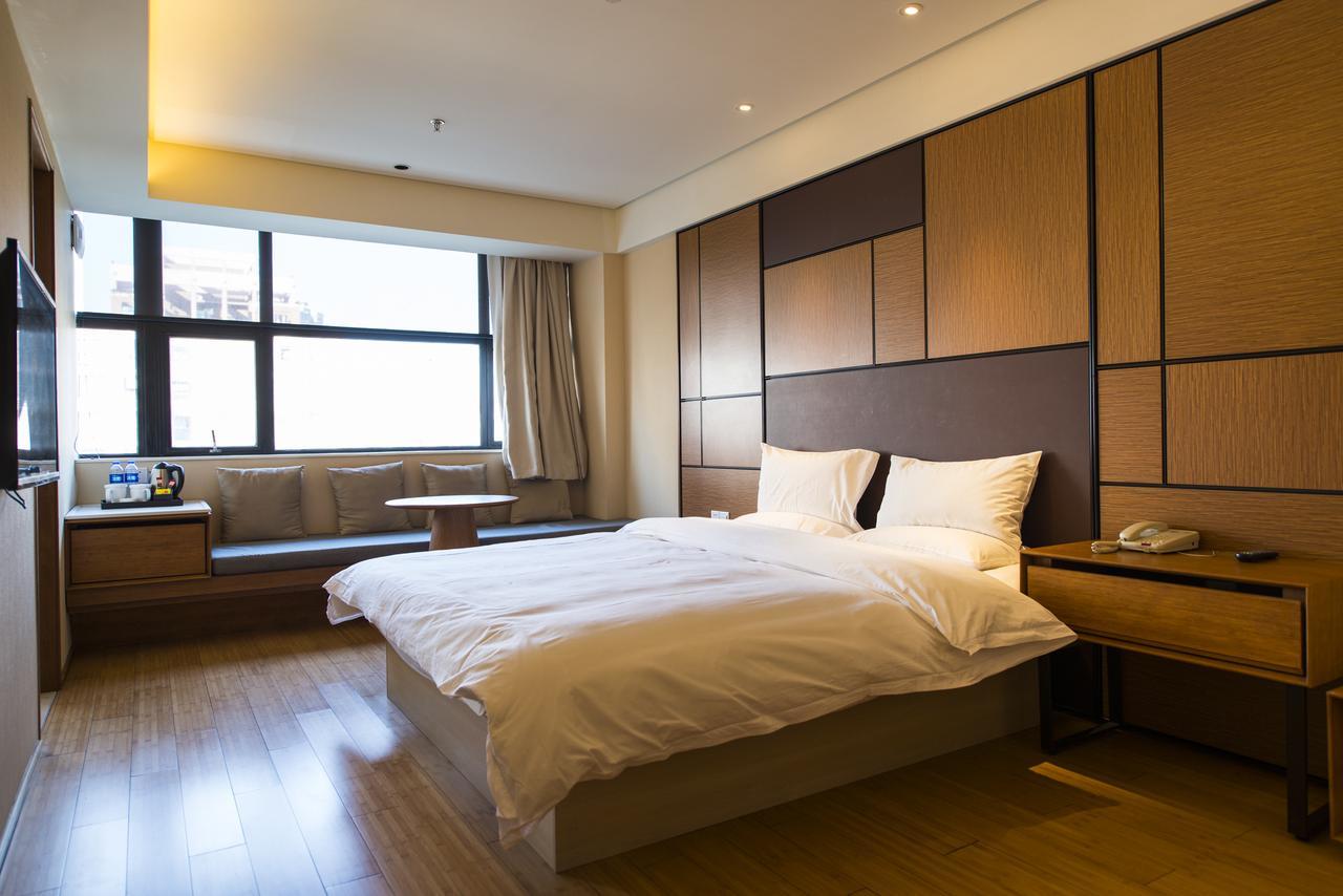 Ji Hotel Shanghai Jiangqiao Wanda Plaza Exterior foto