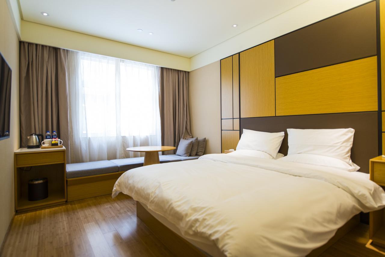 Ji Hotel Shanghai Jiangqiao Wanda Plaza Exterior foto