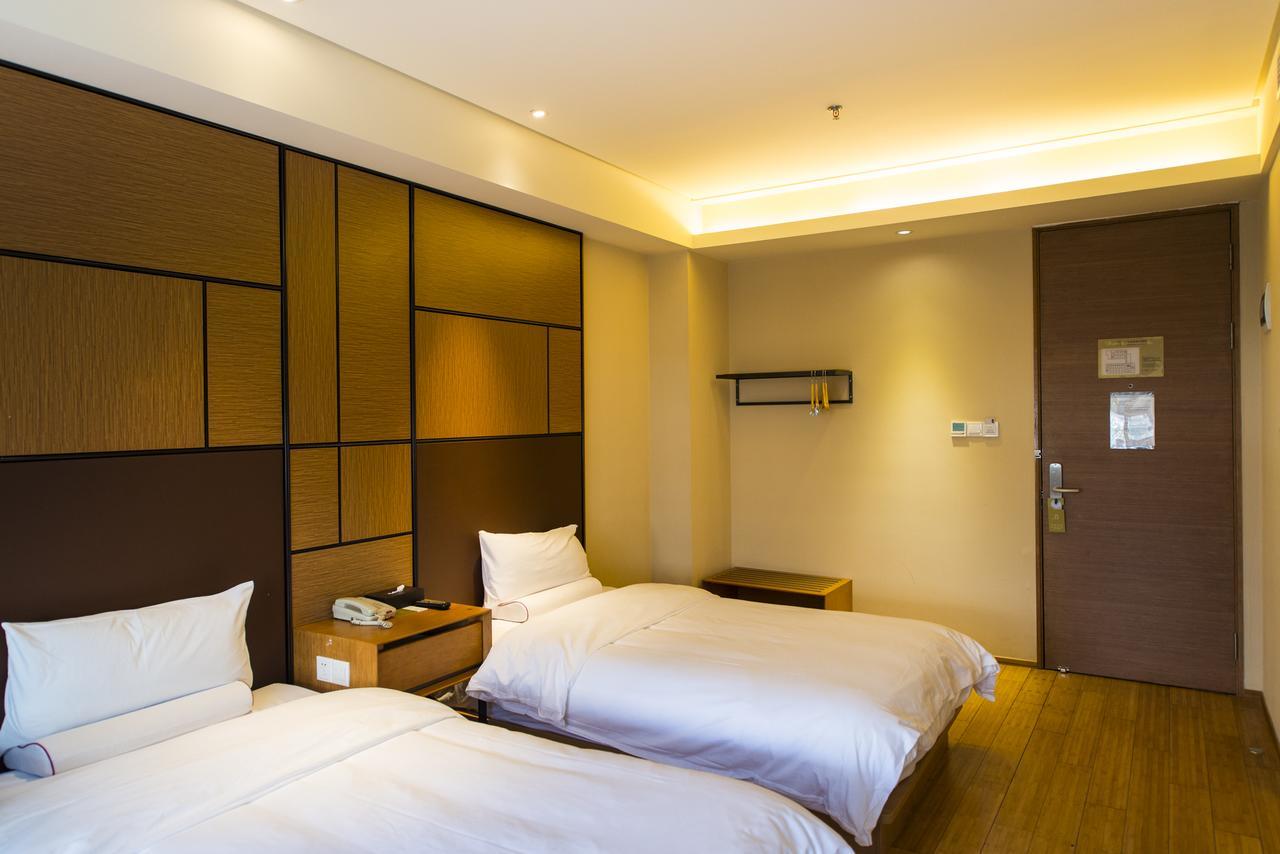 Ji Hotel Shanghai Jiangqiao Wanda Plaza Exterior foto